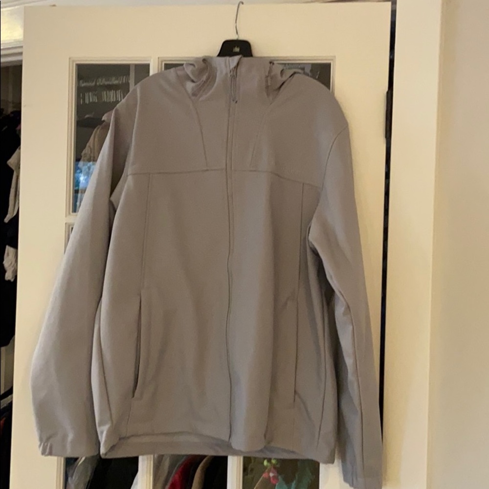 Columbia hooded jacket